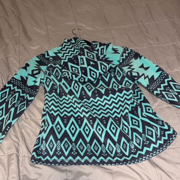 Cute children's zip up!! - Picture 2 of 3